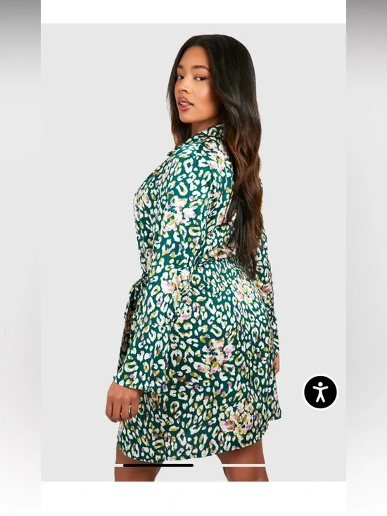 Boohoo Teal Green Floral-Leopard Print Wrap Dress - Picture 2 of 9